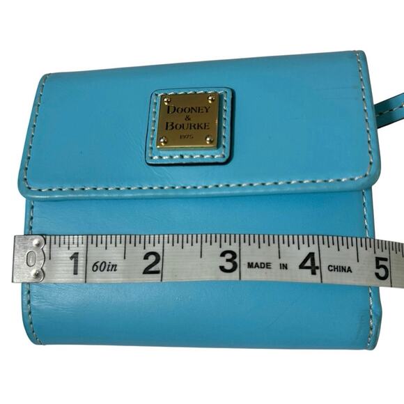 Dooney & Bourke Beacon Flap Wallet w/COA - Picture 6 of 7